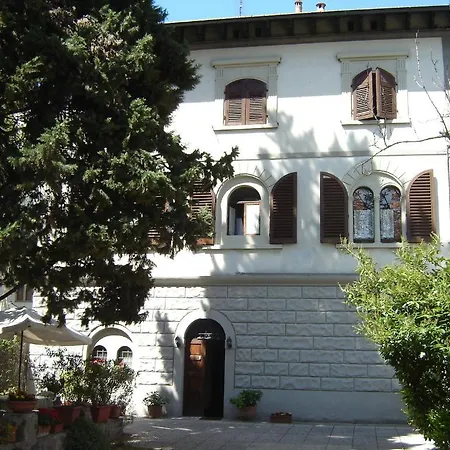 Casa Toselli 게스트하우스 3*